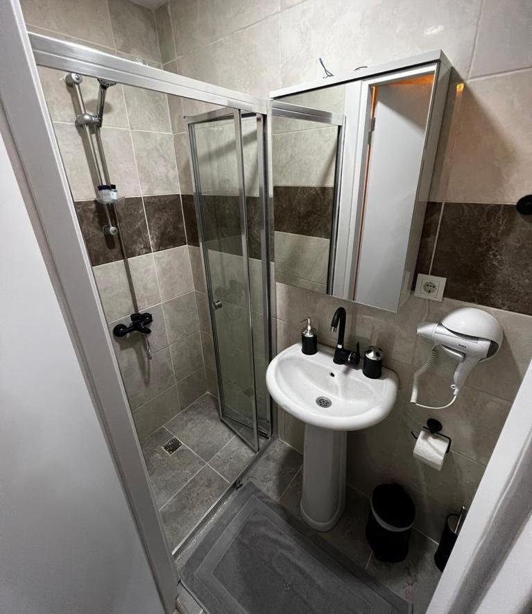 Mr Miller Suite Istanbul Exteriör bild